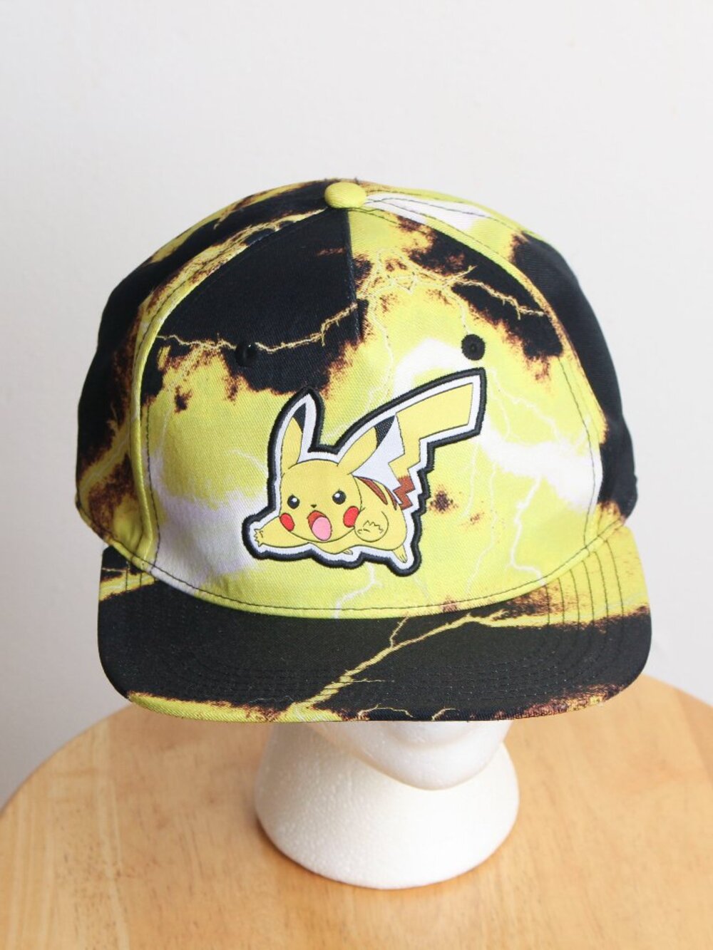 Pokemon Pikachu Snapback Hat Black Yellow Lightning Flat Bill Cap OSFM